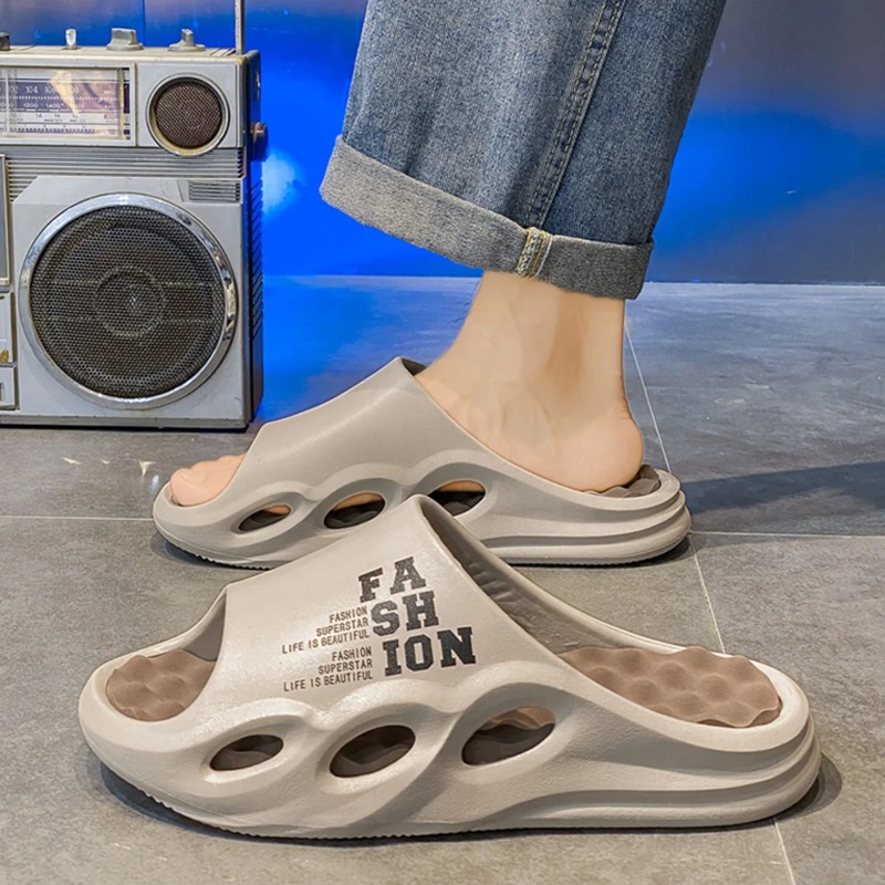 Men Fashion Massage Slippers I - Street Fashion Style Male recension och pris