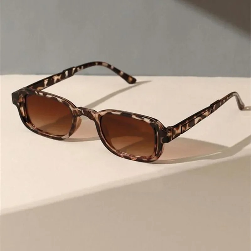 Luxurious Rectangle Sunglasses - Street Fashion Brands recension och pris