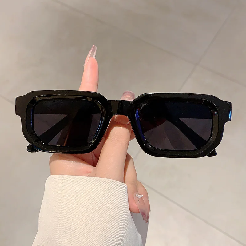Vintage Rectangle Frame Sungla - Street Fashion Brands recension och pris