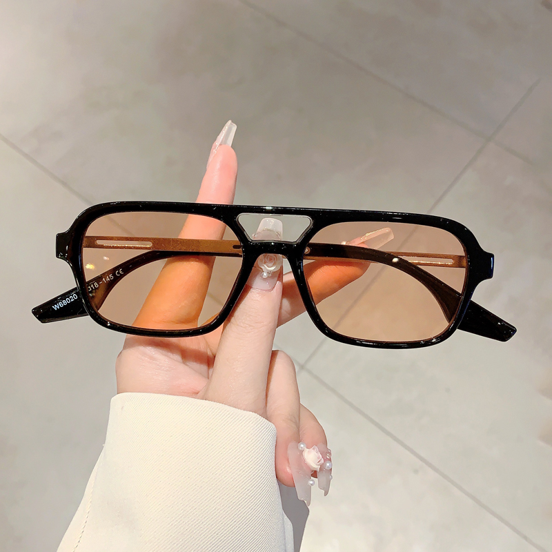 Trendy Women Double Beam Sungl - Street Fashion Brands recension och pris