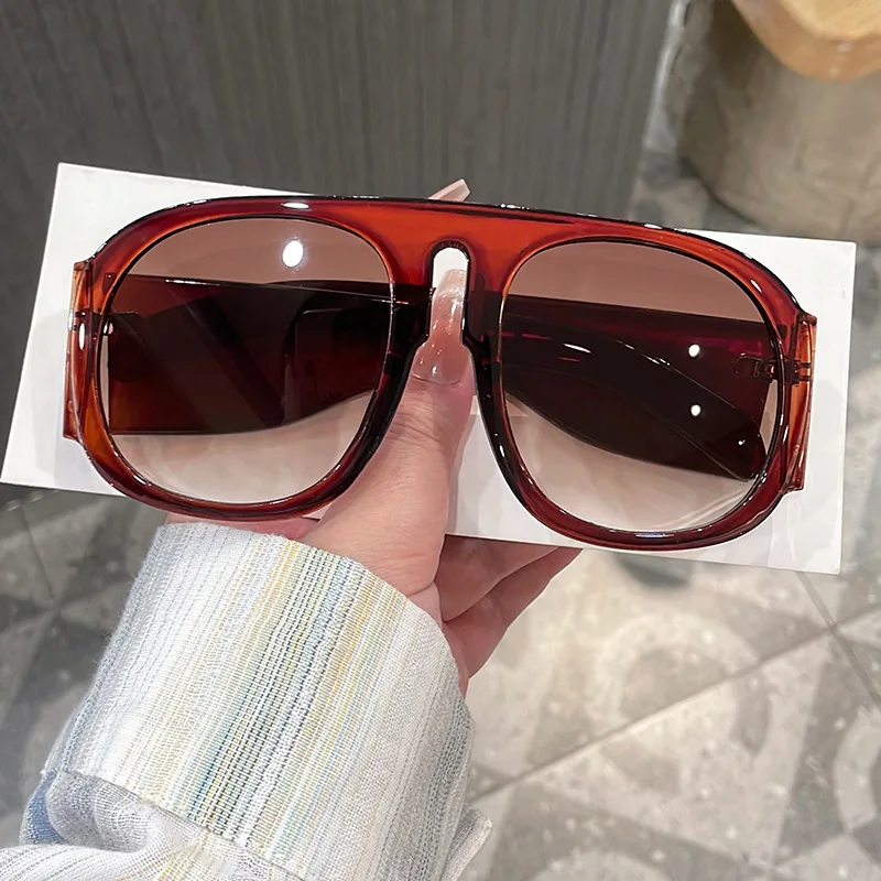 Vintage Luxury Brand Designer  - Street Fashion Brands recension och pris